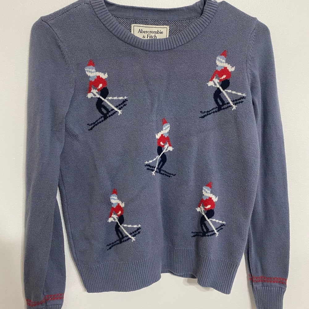 Abercrombie & Fitch Gray Knit Sweater